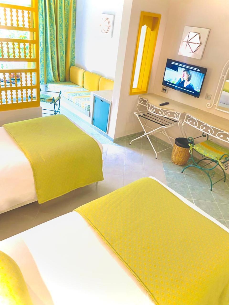La Hotel