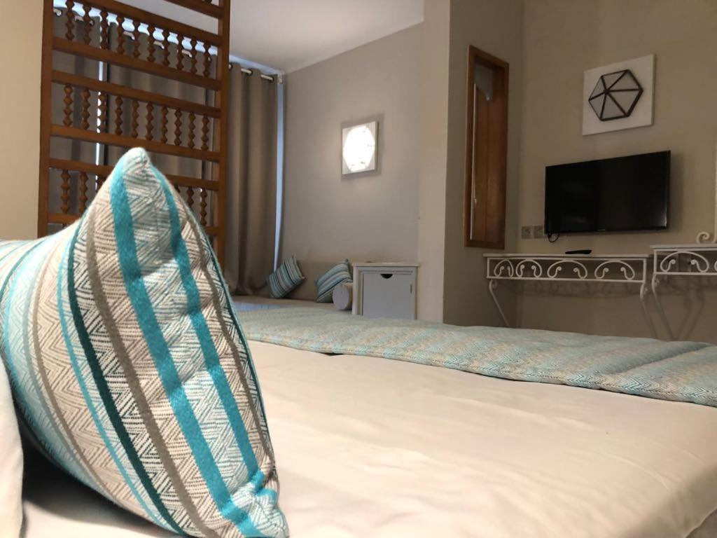 La Hotel 3*