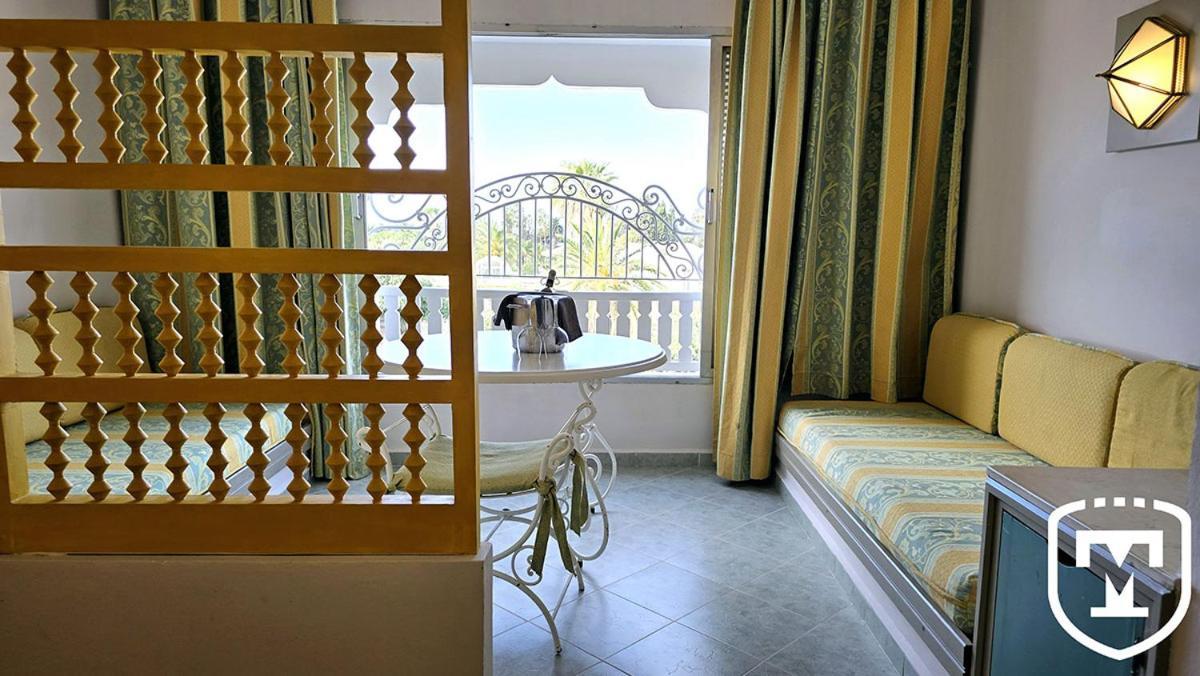 La Hotel 3*