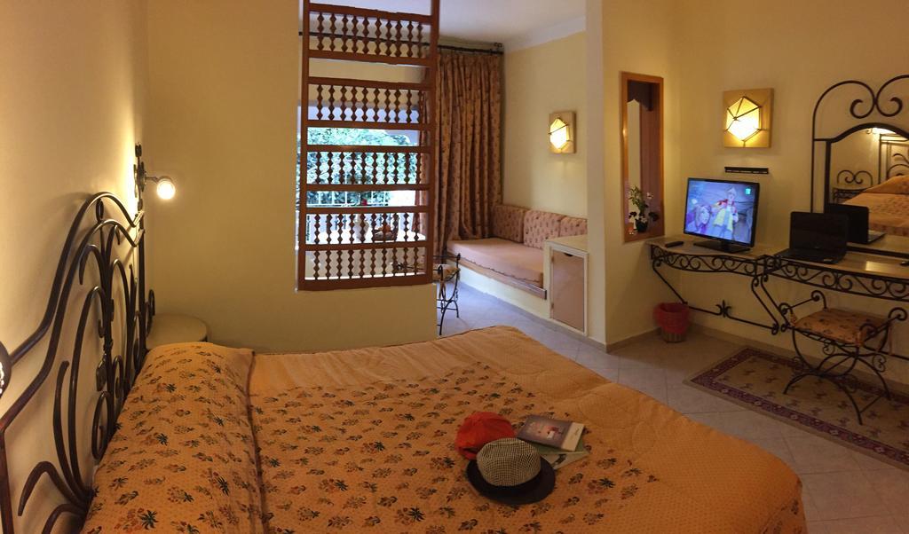 La Hotel 3*